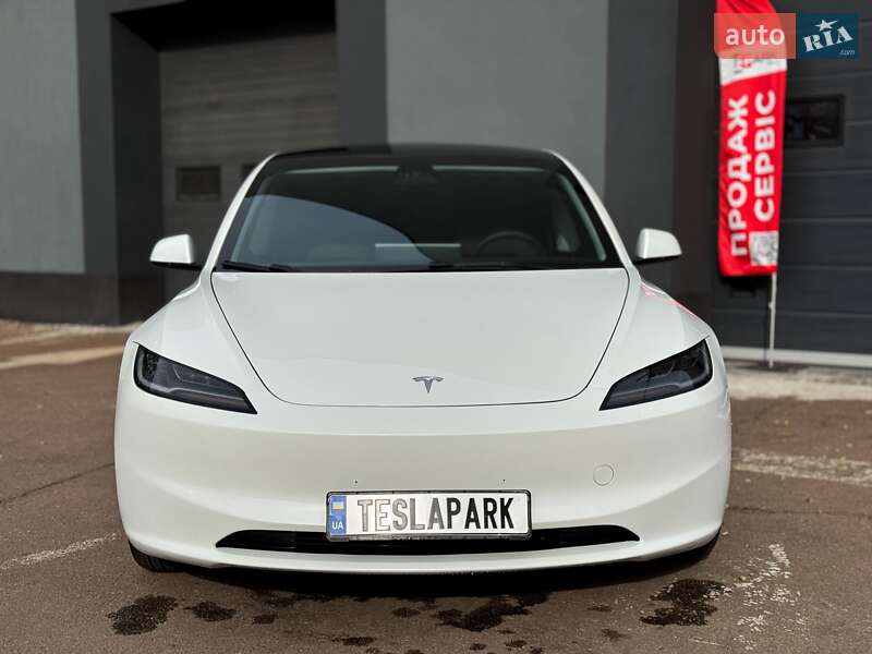 Седан Tesla Model 3 2024 в Києві фото 3 Седан Tesla Model 3 2024 в Києві