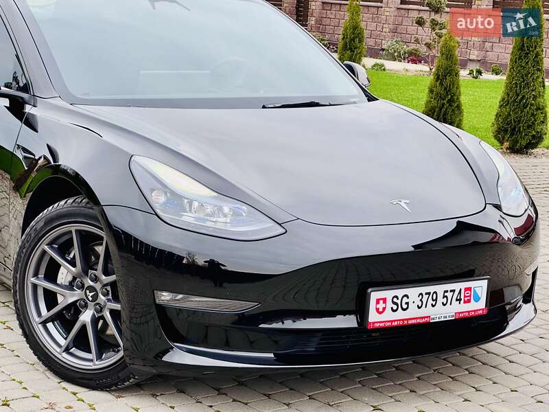 Седан Tesla Model 3 2022 в Стрые фото 11 Седан Tesla Model 3 2022 в Стрые