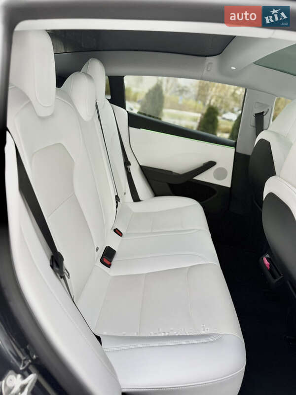 Седан Tesla Model 3 2024 в Киеве фото 18 Седан Tesla Model 3 2024 в Киеве