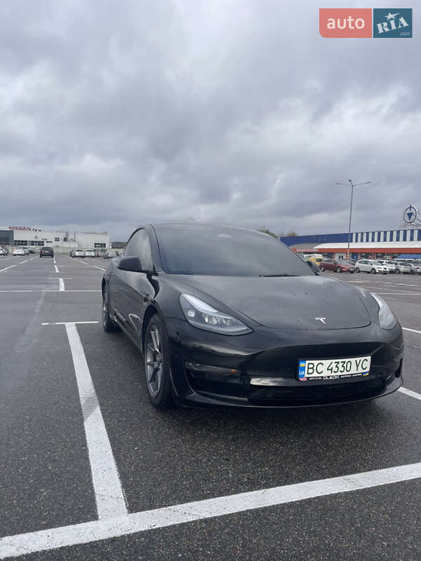 Седан Tesla Model 3 2023 в Львове фото 29 Седан Tesla Model 3 2023 в Львове