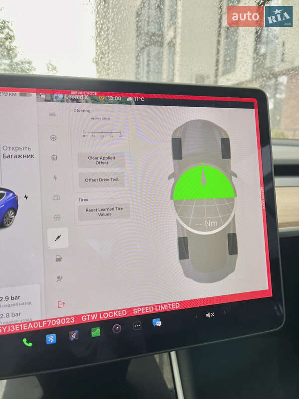Седан Tesla Model 3 2020 в Івано-Франківську