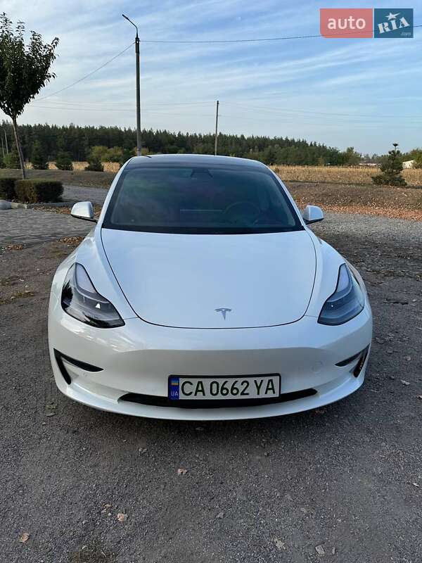 Седан Tesla Model 3 2022 в Черкасах фото 2 Седан Tesla Model 3 2022 в Черкасах