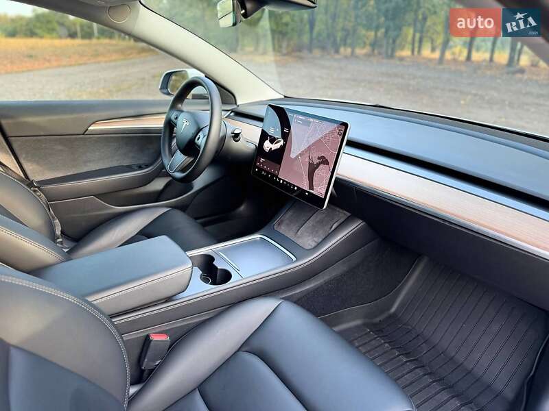 Седан Tesla Model 3 2022 в Черкасах фото 16 Седан Tesla Model 3 2022 в Черкасах