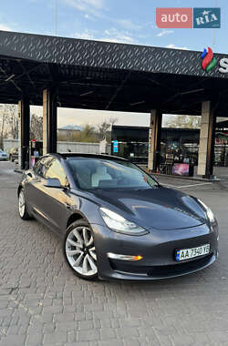 Седан Tesla Model 3 2020 в Харькове