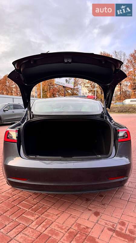 Седан Tesla Model 3 2023 в Полтаве фото 25 Седан Tesla Model 3 2023 в Полтаве