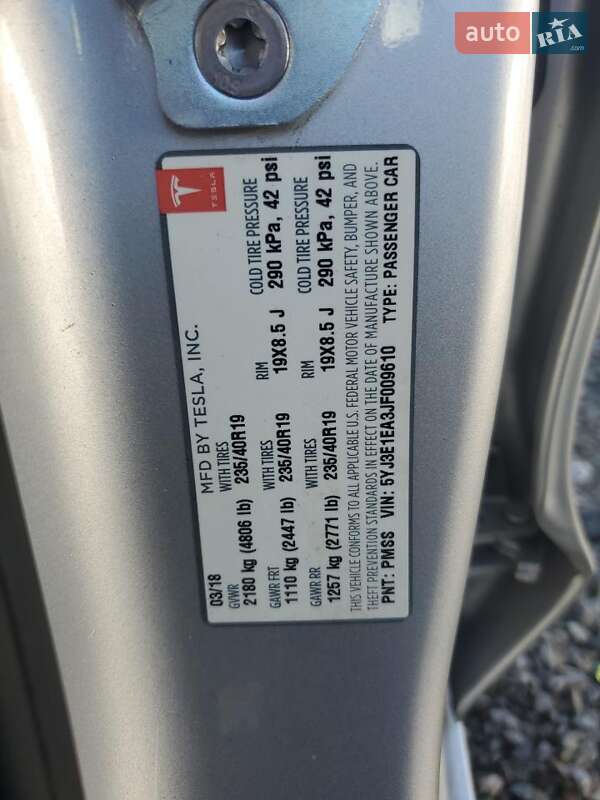 Седан Tesla Model 3 2018 в Виннице фото 12 Седан Tesla Model 3 2018 в Виннице