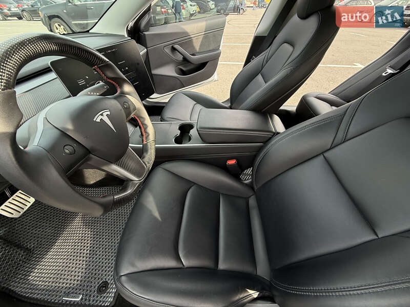Седан Tesla Model 3 2020 в Киеве фото 11 Седан Tesla Model 3 2020 в Киеве