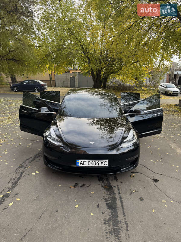Седан Tesla Model 3 2019 в Дніпрі фото 12 Седан Tesla Model 3 2019 в Дніпрі