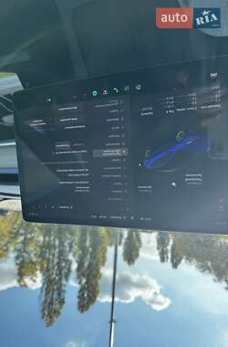 Седан Tesla Model 3 2022 в Запорожье