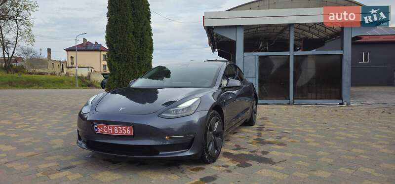 Седан Tesla Model 3 2023 в Львове фото 34 Седан Tesla Model 3 2023 в Львове