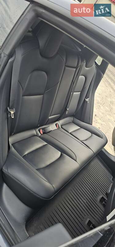 Седан Tesla Model 3 2023 в Львове фото 52 Седан Tesla Model 3 2023 в Львове