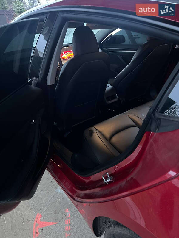 Седан Tesla Model 3 2023 в Житомирі фото 20 Седан Tesla Model 3 2023 в Житомирі