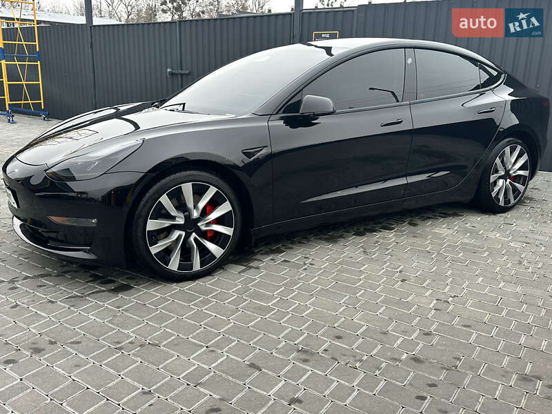 Седан Tesla Model 3 2021 в Харькове
