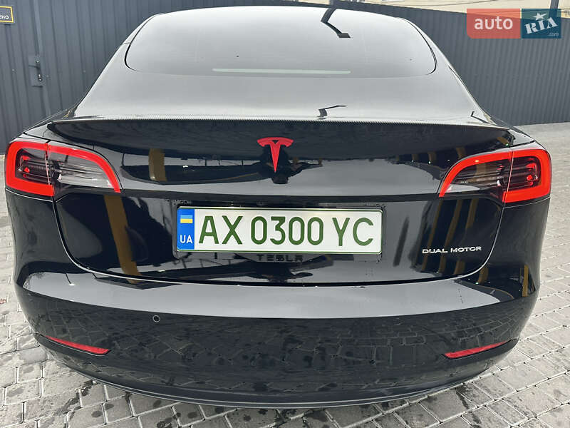 Седан Tesla Model 3 2021 в Харькове