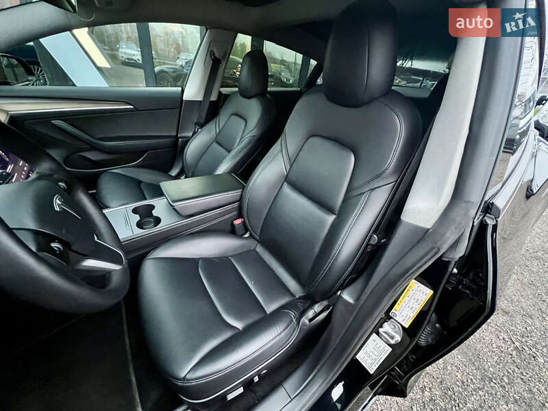 Седан Tesla Model 3 2022 в Киеве фото 20 Седан Tesla Model 3 2022 в Киеве