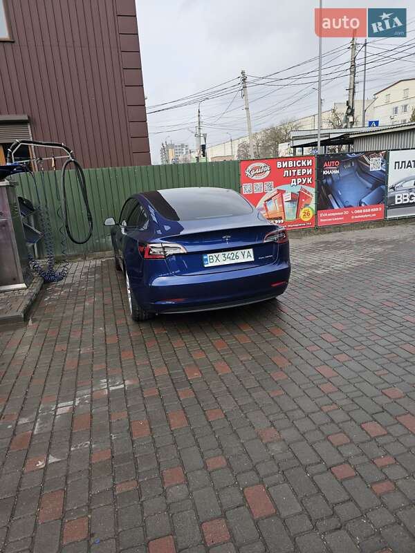 Седан Tesla Model 3 2020 в Хмельницькому фото 3 Седан Tesla Model 3 2020 в Хмельницькому