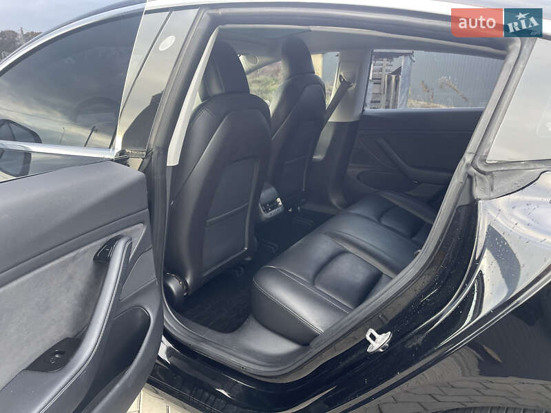 Седан Tesla Model 3 2018 в Луцке фото 17 Седан Tesla Model 3 2018 в Луцке