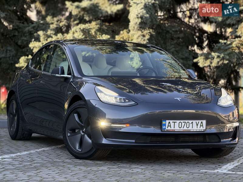 Седан Tesla Model 3 2019 в Ивано-Франковске фото 23 Седан Tesla Model 3 2019 в Ивано-Франковске