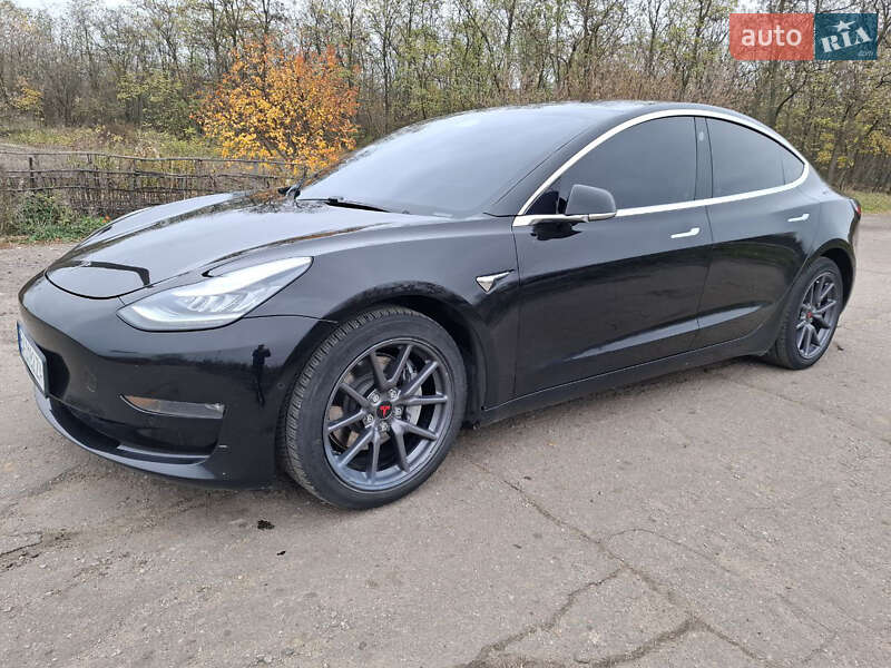 Седан Tesla Model 3 2018 в Кропивницькому фото 7 Седан Tesla Model 3 2018 в Кропивницькому