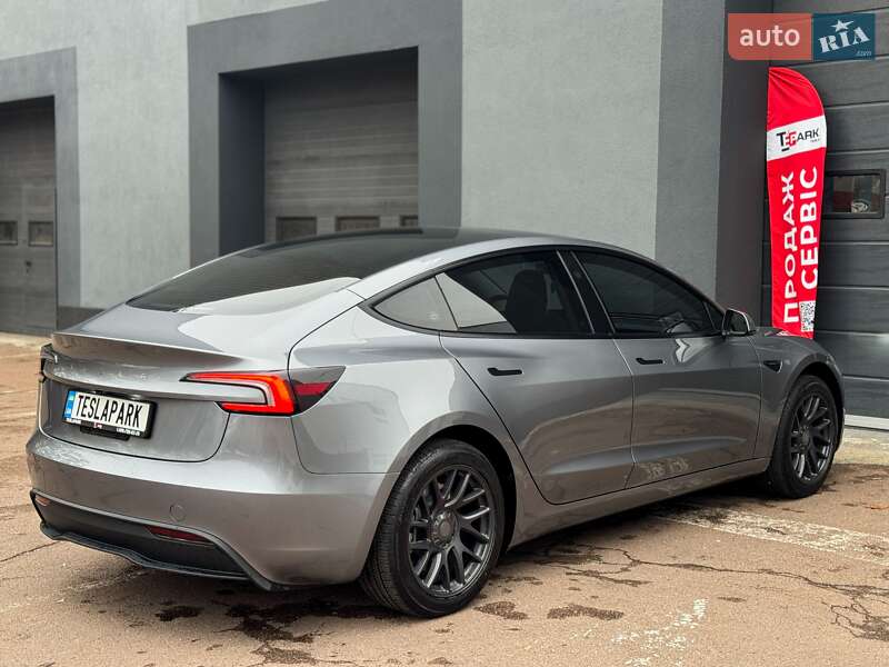 Седан Tesla Model 3 2024 в Києві фото 10 Седан Tesla Model 3 2024 в Києві