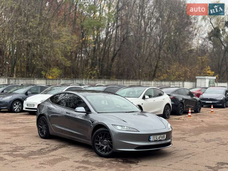 Седан Tesla Model 3 2024 в Києві фото 2 Седан Tesla Model 3 2024 в Києві