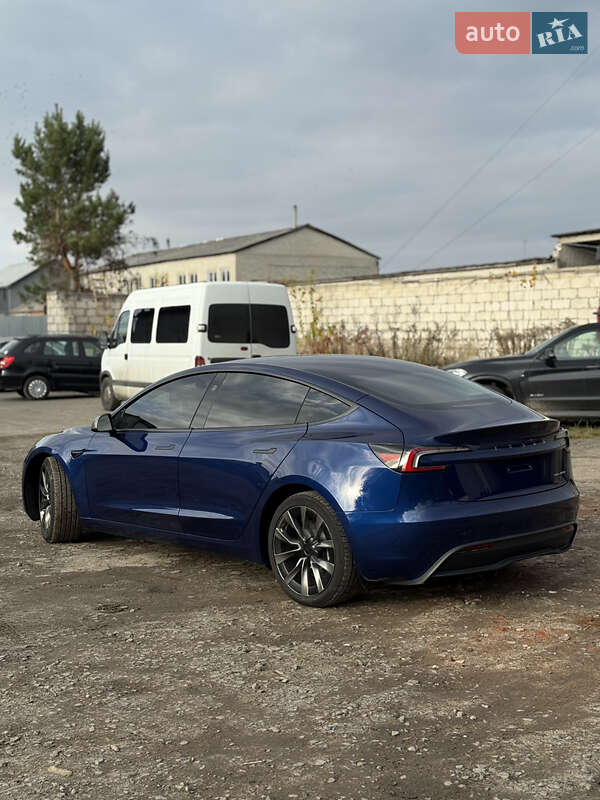 Седан Tesla Model 3 2024 в Луцке фото 5 Седан Tesla Model 3 2024 в Луцке