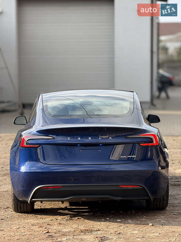 Седан Tesla Model 3 2024 в Луцке фото 18 Седан Tesla Model 3 2024 в Луцке