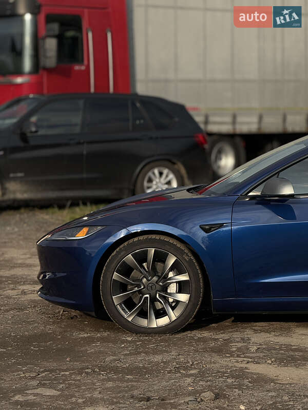 Седан Tesla Model 3 2024 в Луцке фото 22 Седан Tesla Model 3 2024 в Луцке