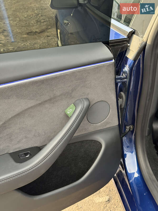 Седан Tesla Model 3 2024 в Луцке фото 50 Седан Tesla Model 3 2024 в Луцке
