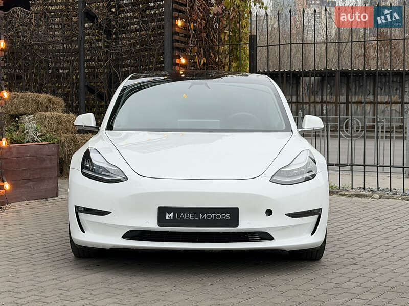 Седан Tesla Model 3 2020 в Києві фото 2 Седан Tesla Model 3 2020 в Києві