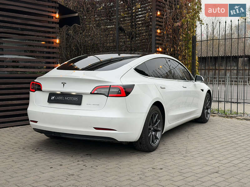 Седан Tesla Model 3 2020 в Києві фото 7 Седан Tesla Model 3 2020 в Києві