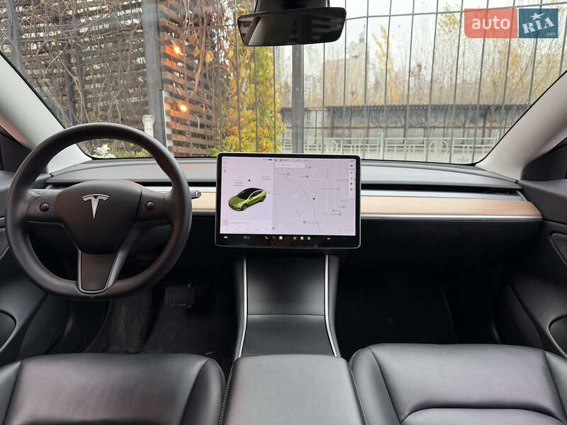 Седан Tesla Model 3 2020 в Києві фото 14 Седан Tesla Model 3 2020 в Києві