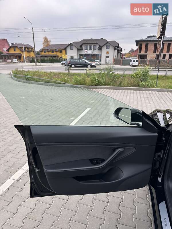 Седан Tesla Model 3 2019 в Луцьку фото 39 Седан Tesla Model 3 2019 в Луцьку