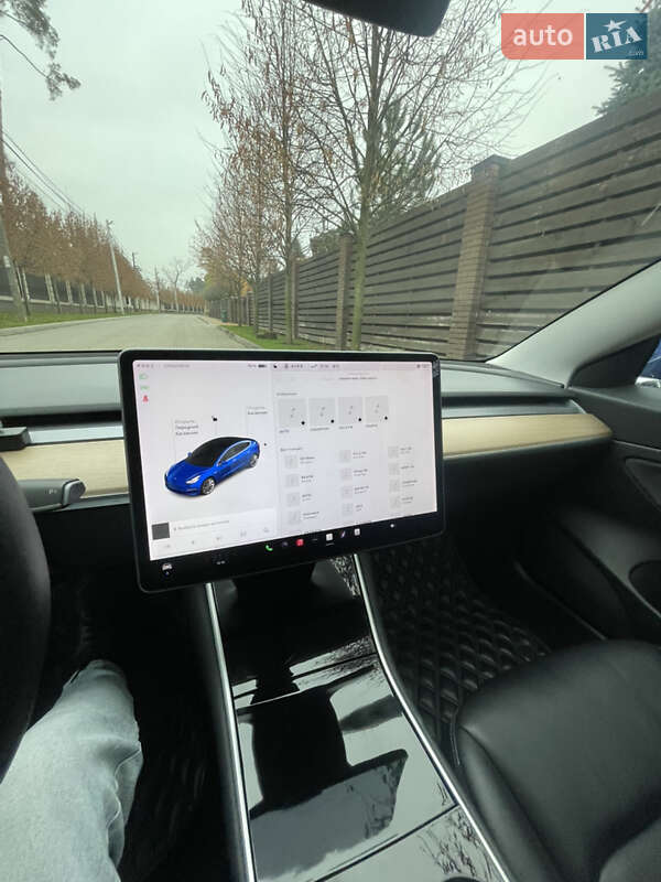 Седан Tesla Model 3 2019 в Киеве фото 28 Седан Tesla Model 3 2019 в Киеве