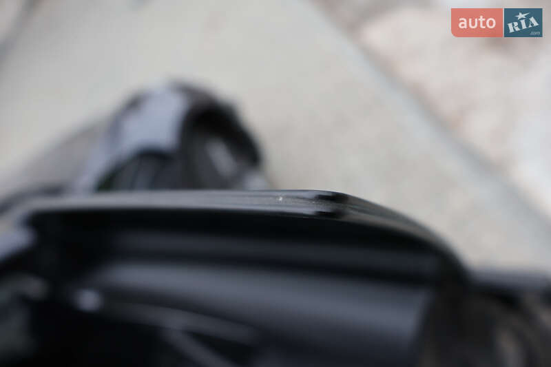 Седан Tesla Model 3 2021 в Дніпрі