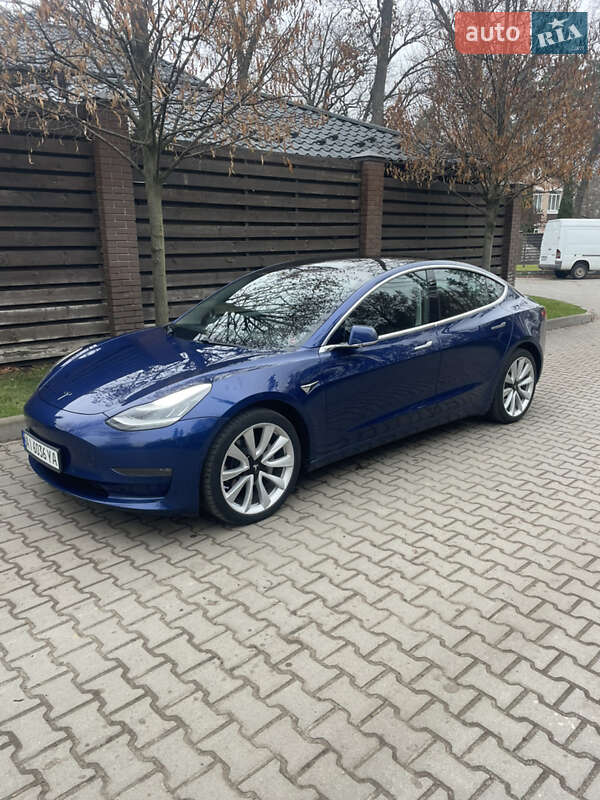 Седан Tesla Model 3 2019 в Киеве фото 4 Седан Tesla Model 3 2019 в Киеве