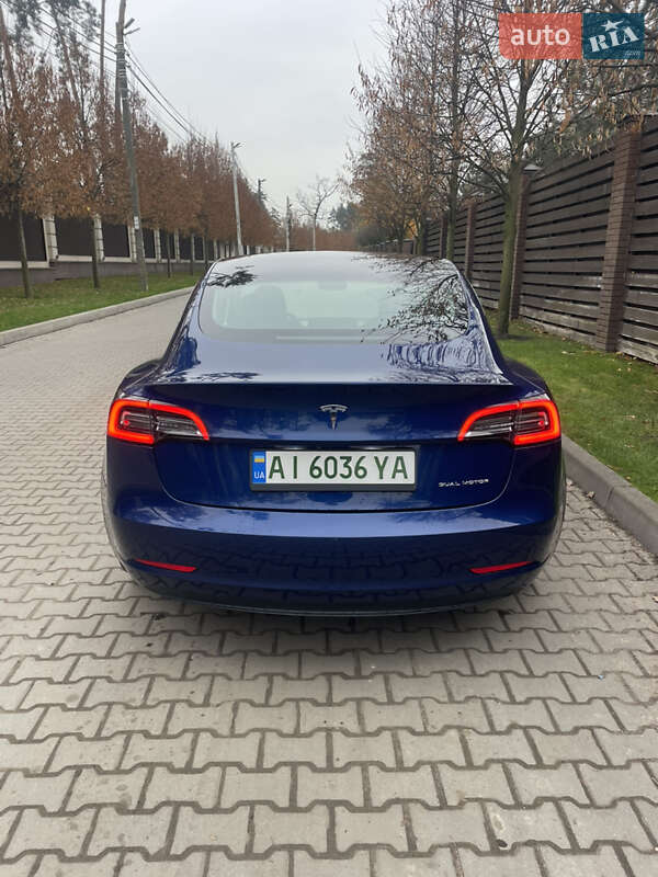 Седан Tesla Model 3 2019 в Киеве фото 3 Седан Tesla Model 3 2019 в Киеве