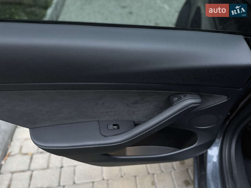 Седан Tesla Model 3 2023 в Одесі фото 28 Седан Tesla Model 3 2023 в Одесі