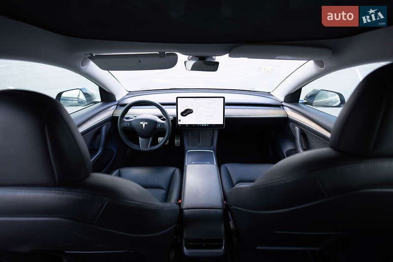 Седан Tesla Model 3 2021 в Львове фото 7 Седан Tesla Model 3 2021 в Львове