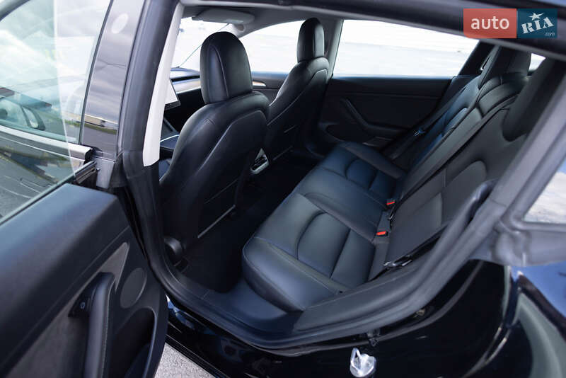 Седан Tesla Model 3 2021 в Львове фото 28 Седан Tesla Model 3 2021 в Львове