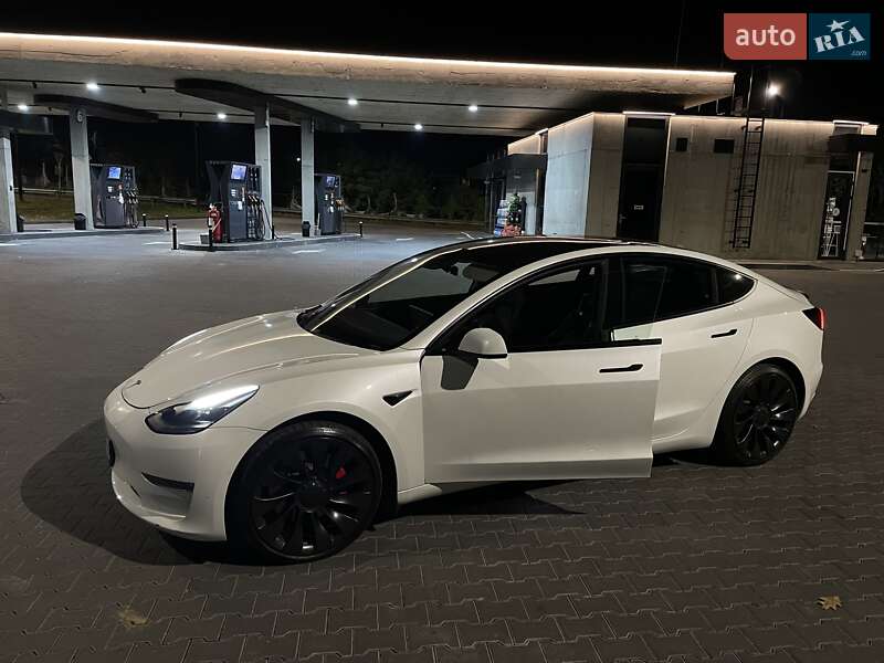 Седан Tesla Model 3 2021 в Ужгороді фото 2 Седан Tesla Model 3 2021 в Ужгороді