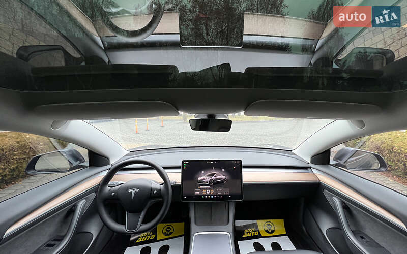 Седан Tesla Model 3 2022 в Львове фото 16 Седан Tesla Model 3 2022 в Львове