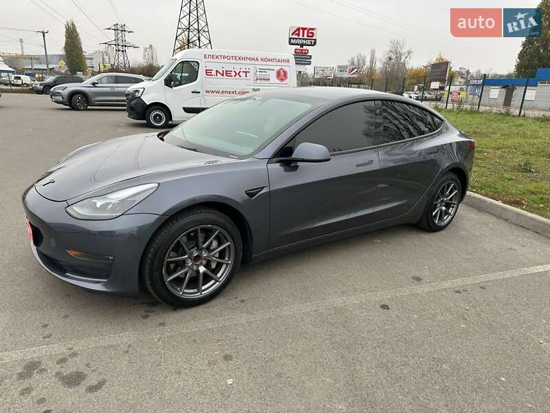 Седан Tesla Model 3 2023 в Киеве фото 9 Седан Tesla Model 3 2023 в Киеве