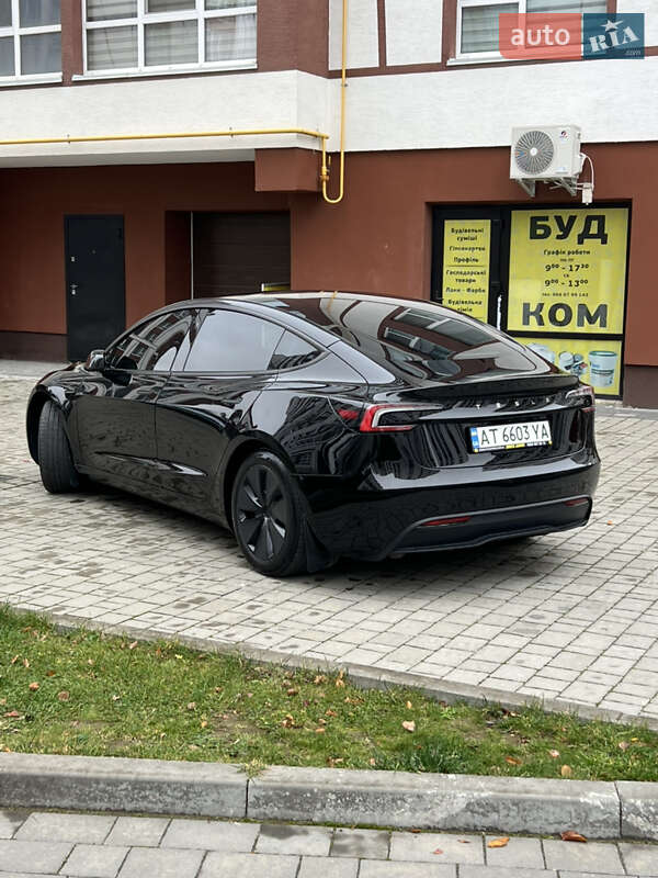 Седан Tesla Model 3 2024 в Івано-Франківську фото 6 Седан Tesla Model 3 2024 в Івано-Франківську