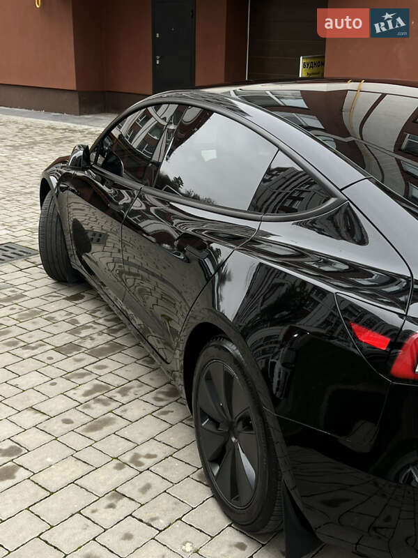 Седан Tesla Model 3 2024 в Івано-Франківську фото 13 Седан Tesla Model 3 2024 в Івано-Франківську