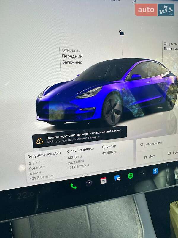Седан Tesla Model 3 2022 в Львове