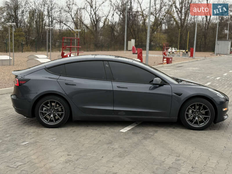 Седан Tesla Model 3 2022 в Кривому Розі фото 16 Седан Tesla Model 3 2022 в Кривому Розі