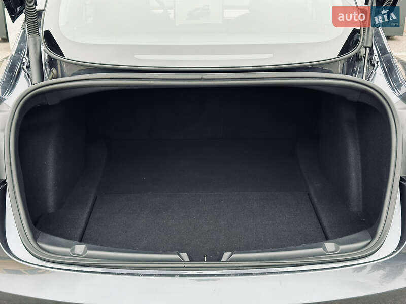 Седан Tesla Model 3 2022 в Кременчуге фото 20 Седан Tesla Model 3 2022 в Кременчуге