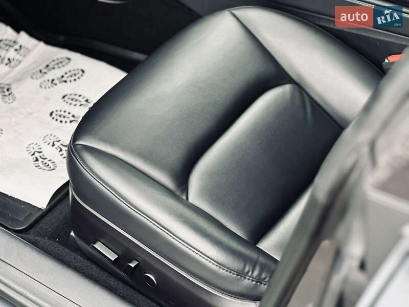 Седан Tesla Model 3 2022 в Кременчуге фото 30 Седан Tesla Model 3 2022 в Кременчуге