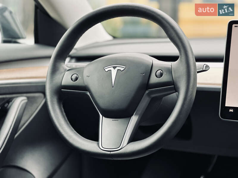 Седан Tesla Model 3 2022 в Кременчуге фото 39 Седан Tesla Model 3 2022 в Кременчуге
